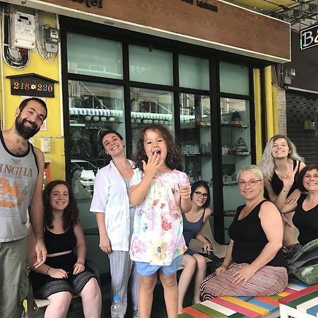 Tiger Lily Hostel Bangkok Exteriér fotografie